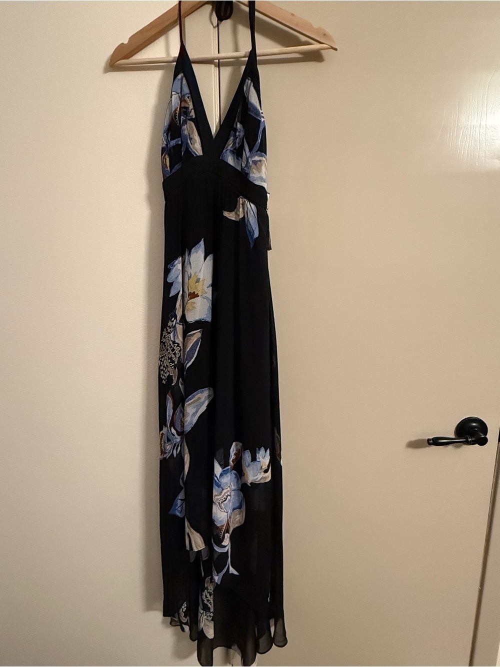 White House Black Market 00 Black Floral Halter Maxi Dress Tassel Tie